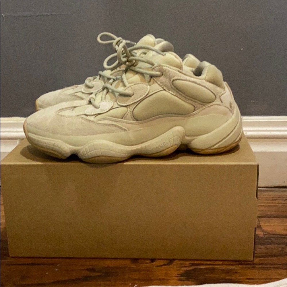 Yeezy 500 Stone size 10